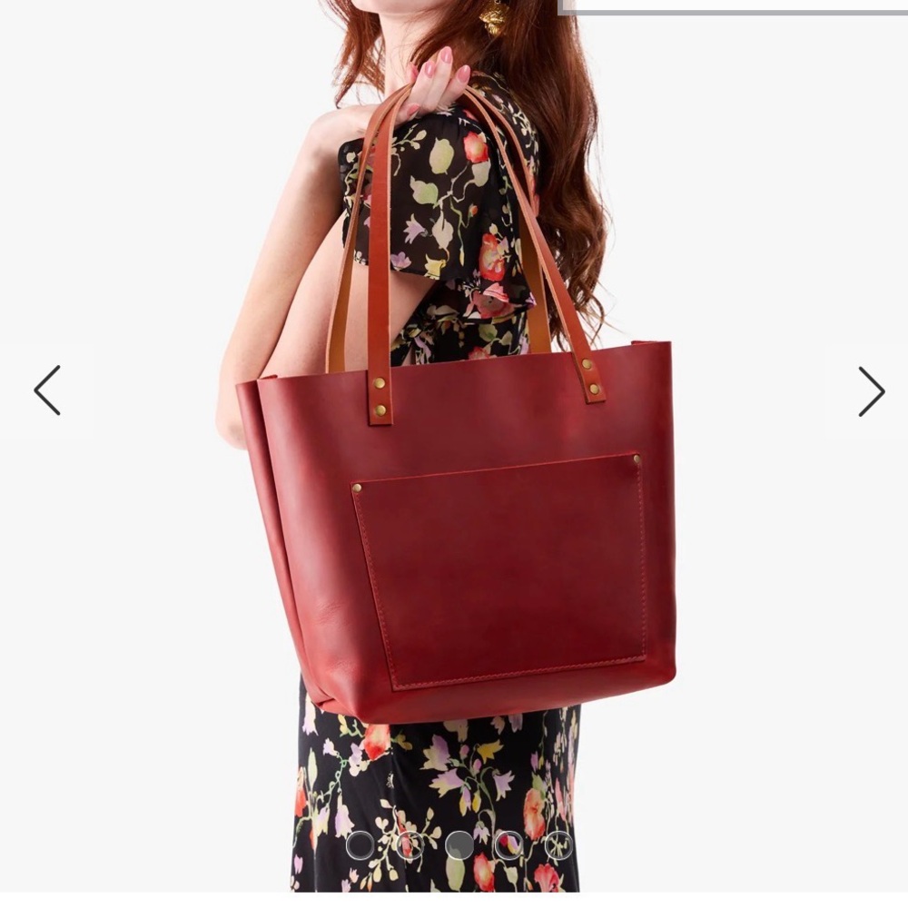 Portland Leather Red Small Classic Tote - Picture 10 of 11